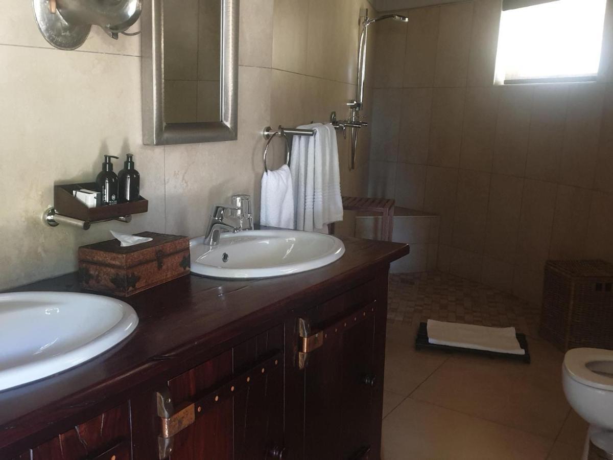 La Rochelle Lodge Namibia Tsumeb Buitenkant foto
